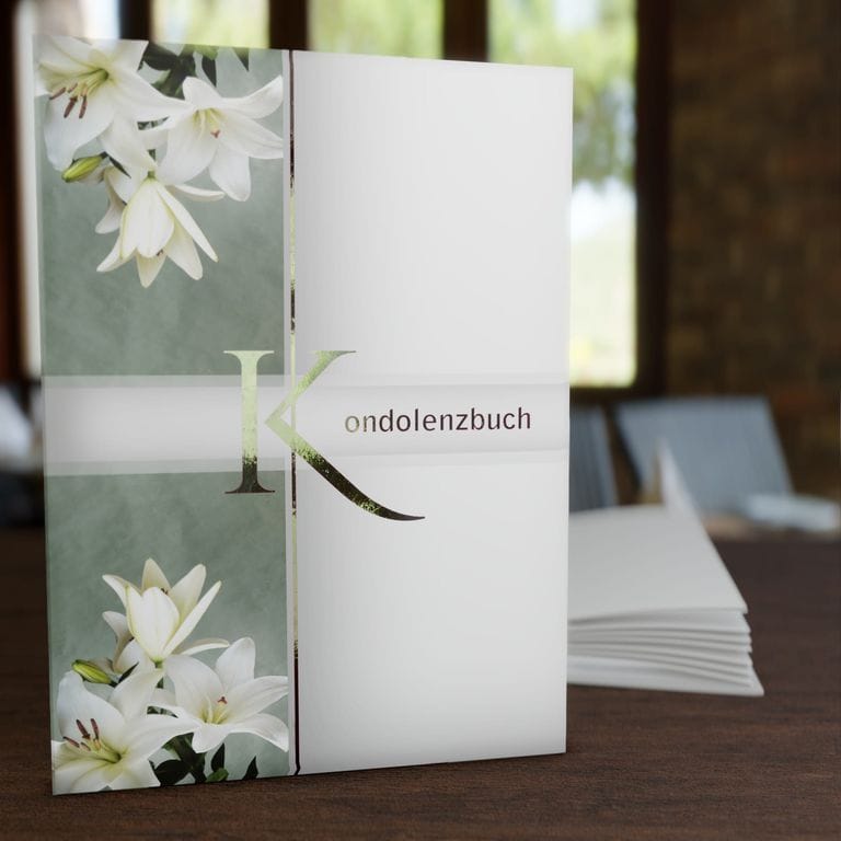 Kondolenzbuch veredelte Lilien <br><small>1 Stück 16,68€</small>